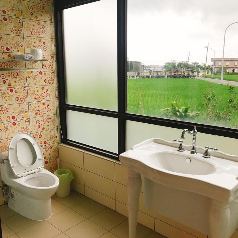 旅人空間the Cube Inn Homestay本民宿未與agod A合作 We Are Not Partnered With Agod A 둥산 외부 사진